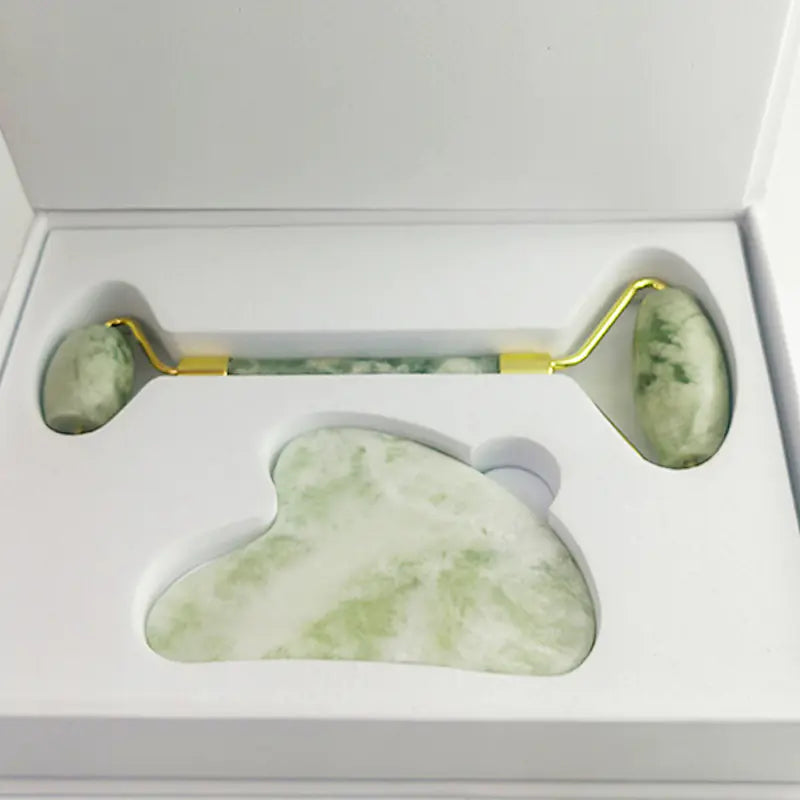 Youthful Glow 110g Jade Roller Suite